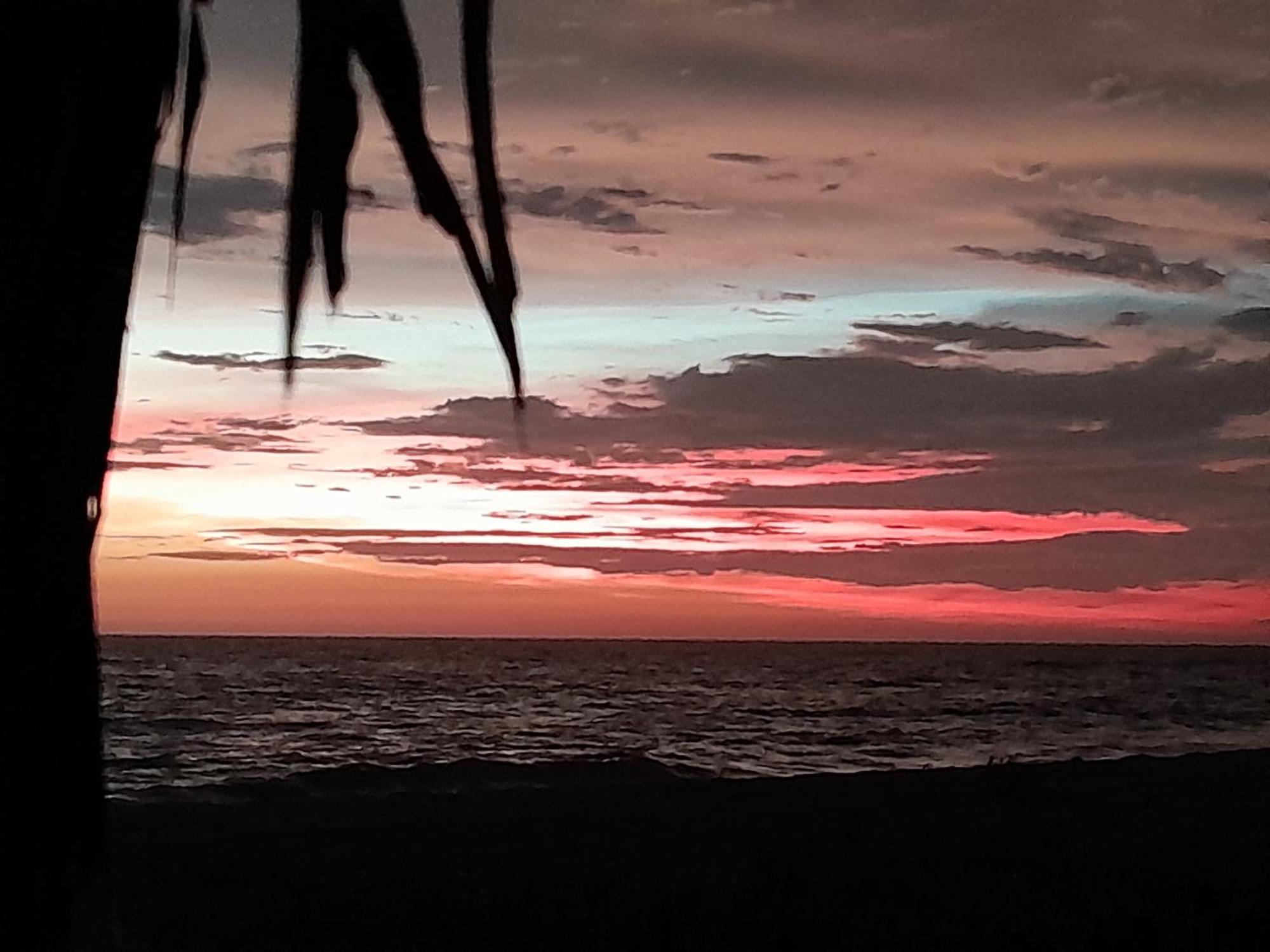 Tres Velas Surf Celestino Gazca Villasenor Bagian luar foto